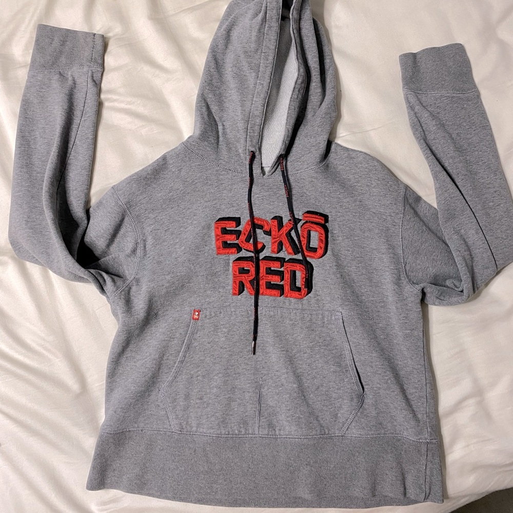 Authentic eckõ red hoodie for boys